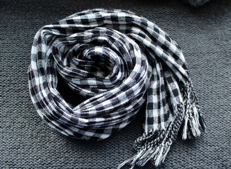 Demo Scarf  image 2